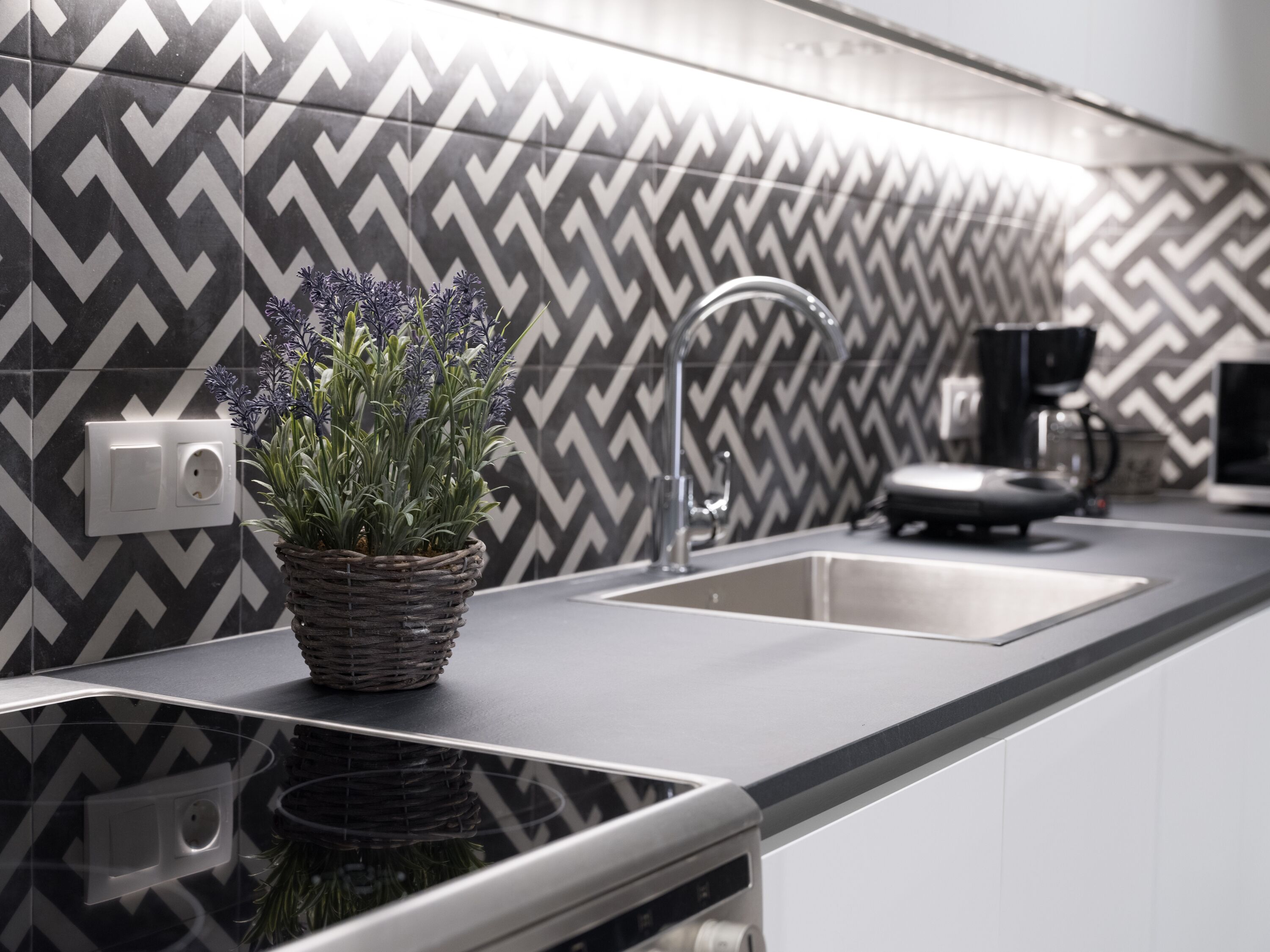 Refrigerador, microondas, horno, placa de cocina