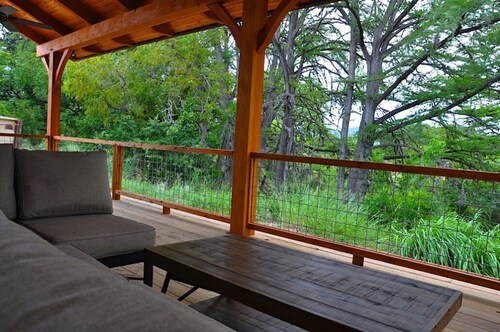 Private Riverfront Lodge with Mountain Views Between Lost Maples and Garner Park
