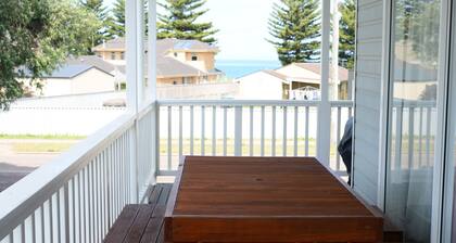 High Tide - Esperance