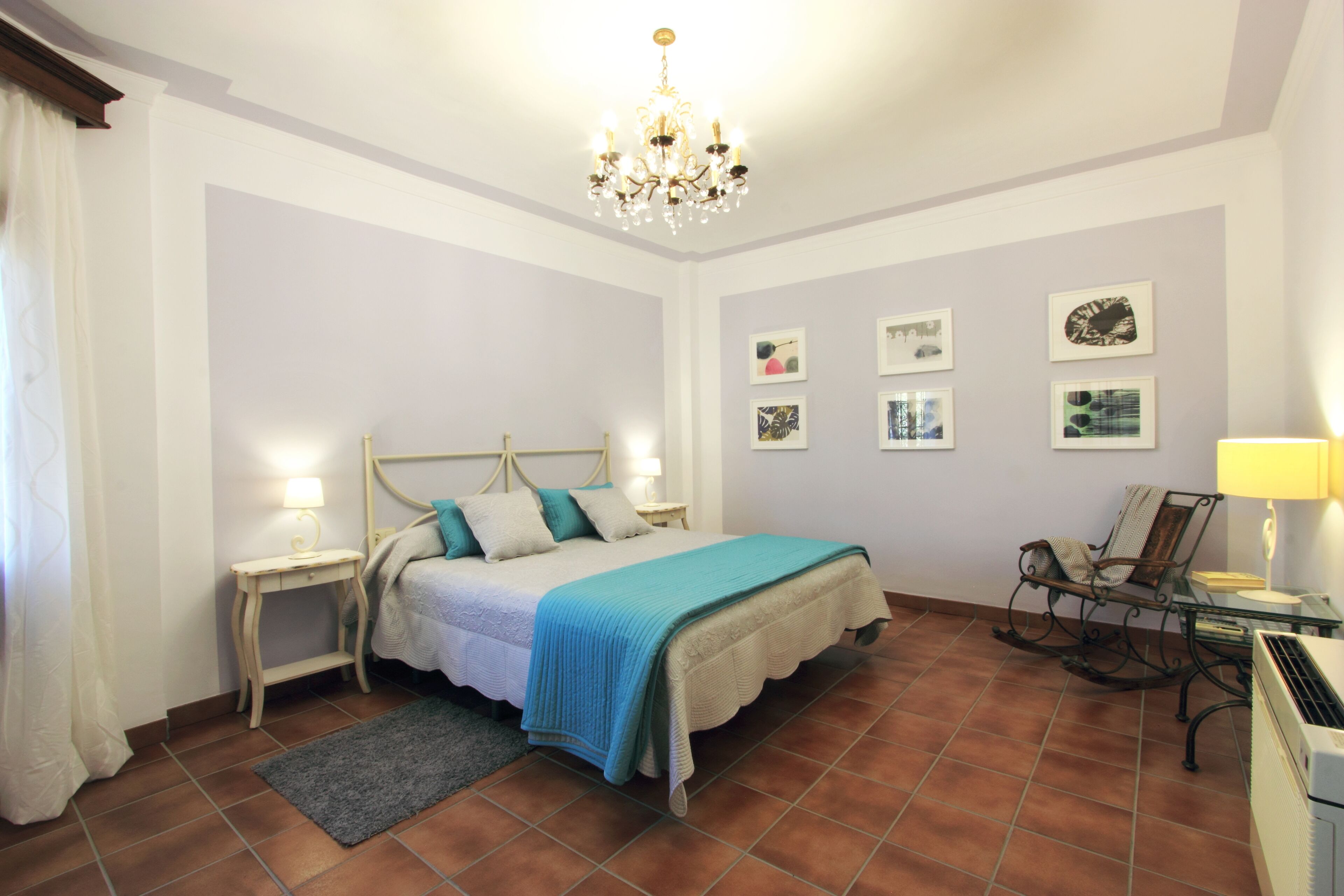 Nature, privacy and calm in a superior quality villa