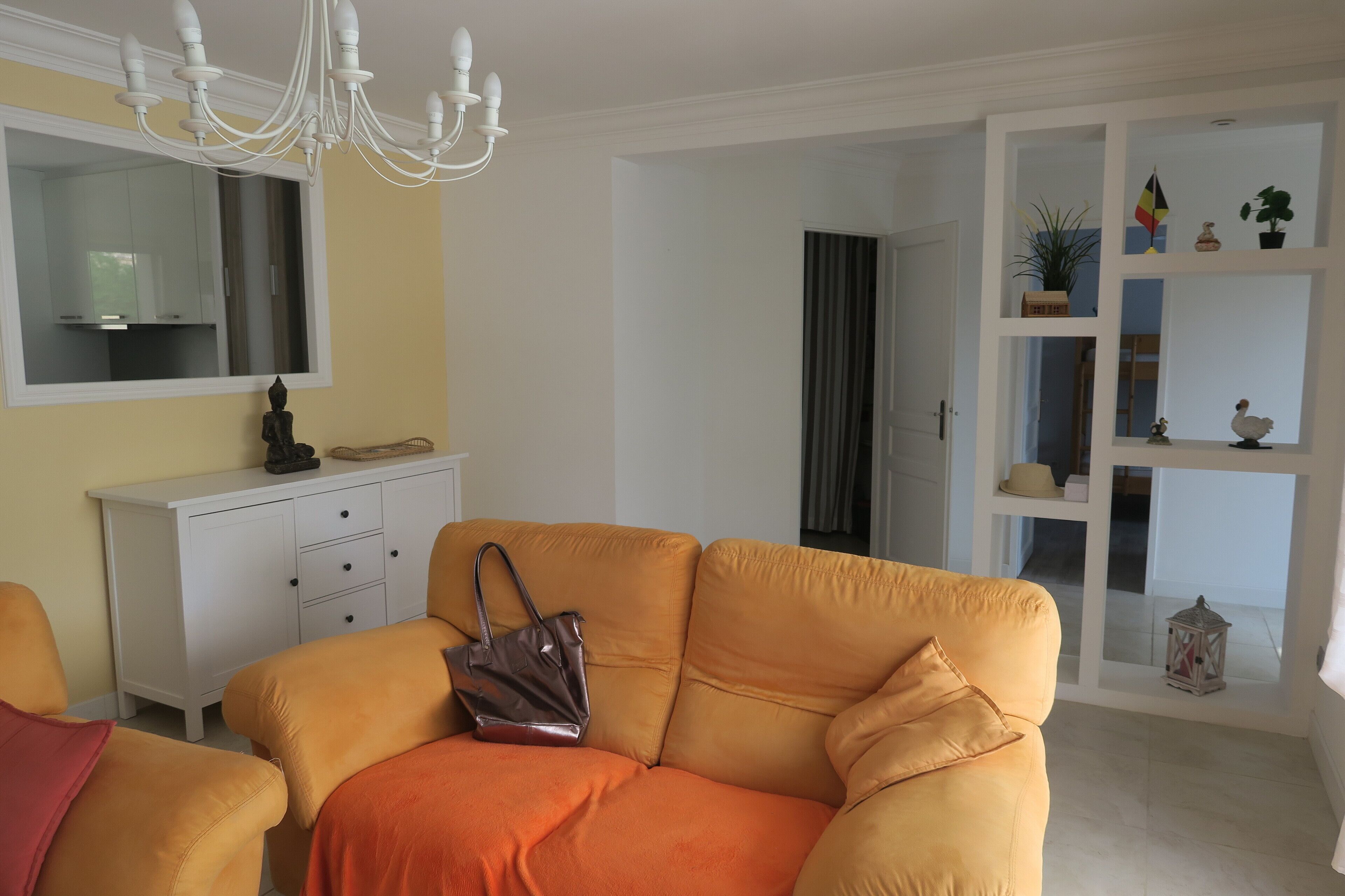 Bandol, Villa (8 people), private pool, garden, quiet, parking