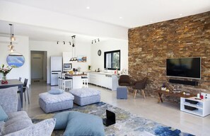 Televisie en een stereo