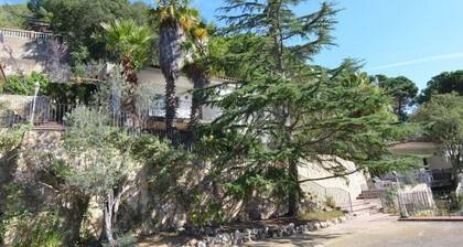 Club Villamar - Charmante maison située dans un quartier résidentiel situé proche à la plage et s...