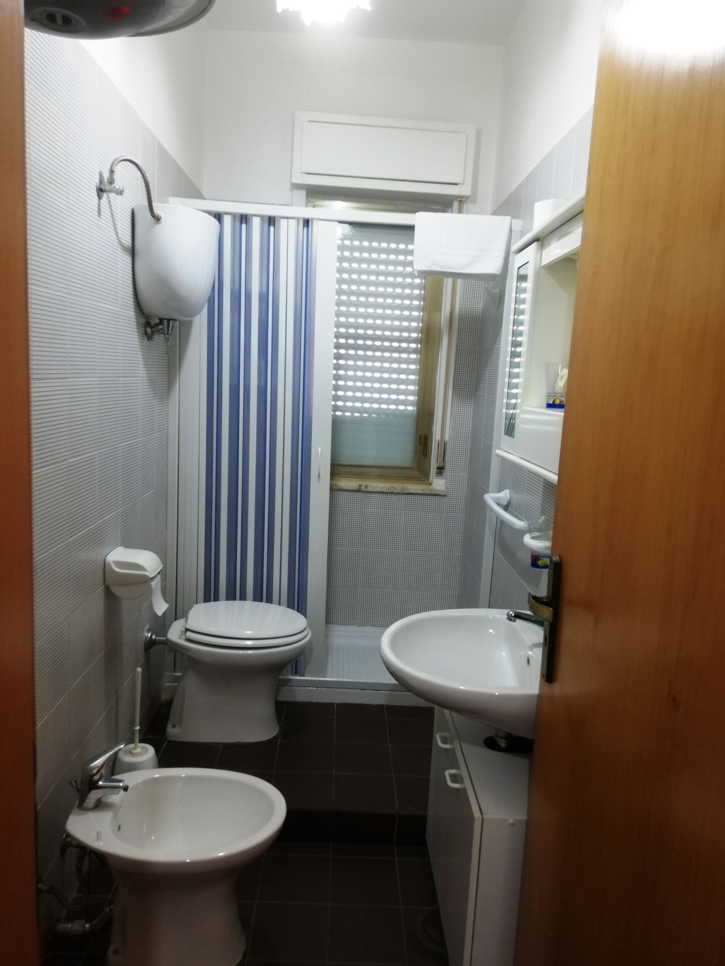 Two-room apartment with parking space - Lamezia Terme sea area