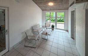 Interior - Beautiful home in Væggerløse with sauna (Væggerløse)