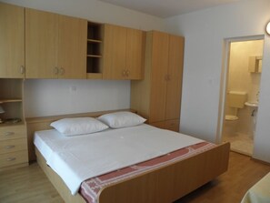 2 chambres, Wi-Fi gratuit, draps fournis