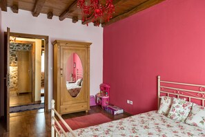 3 chambres, fer et planche Ă repasser, lit parapluie, Wi-Fi gratuit