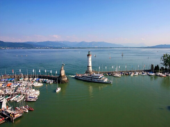 Marina - Luxury & Lifestyle vacation apartment - Luxurious, exclusive, fantastically beautiful with elevator (Lindau)