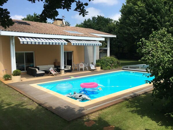 Indoor pool, outdoor pool - Splendid villa in peace with swimming pool on big ground sported (Gujan-Mestras)