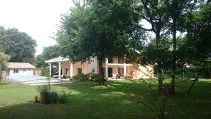 Exterior - Splendid villa in peace with swimming pool on big ground sported (Gujan-Mestras)
