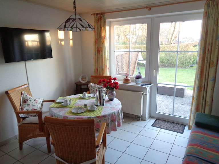 Wohnung Sommerwind Im Landhaus Michaela Am Alten Hafen An Der Nordsee - Friedrichskoog