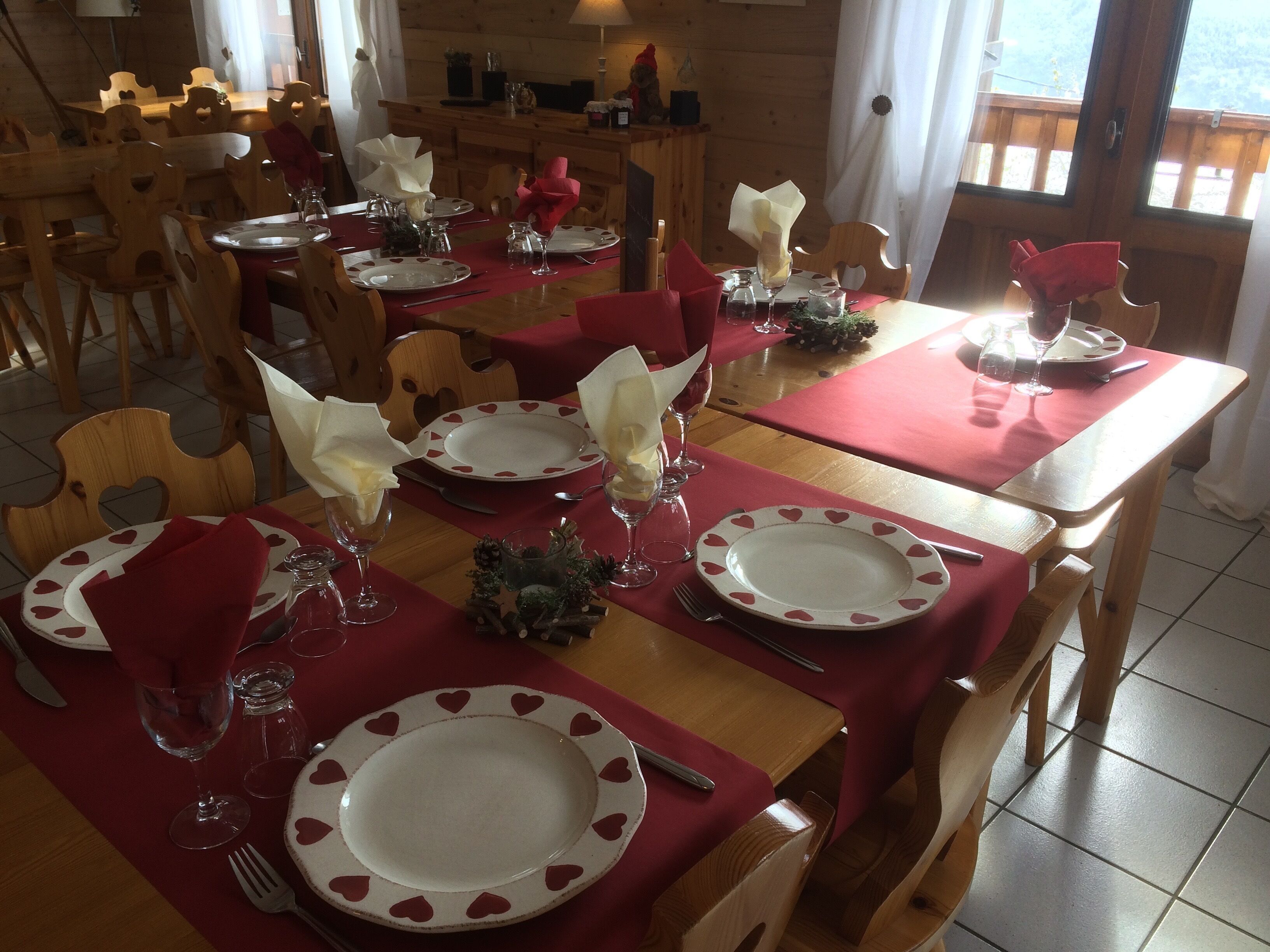 CHALET DE LA YODINE - GITE 27 PERSONS IN SAVOIE - TARENTAISE VANOISE Bedroom 3