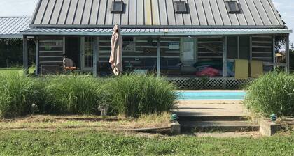Pet & Family Friendly Log Cabin On Family Farm