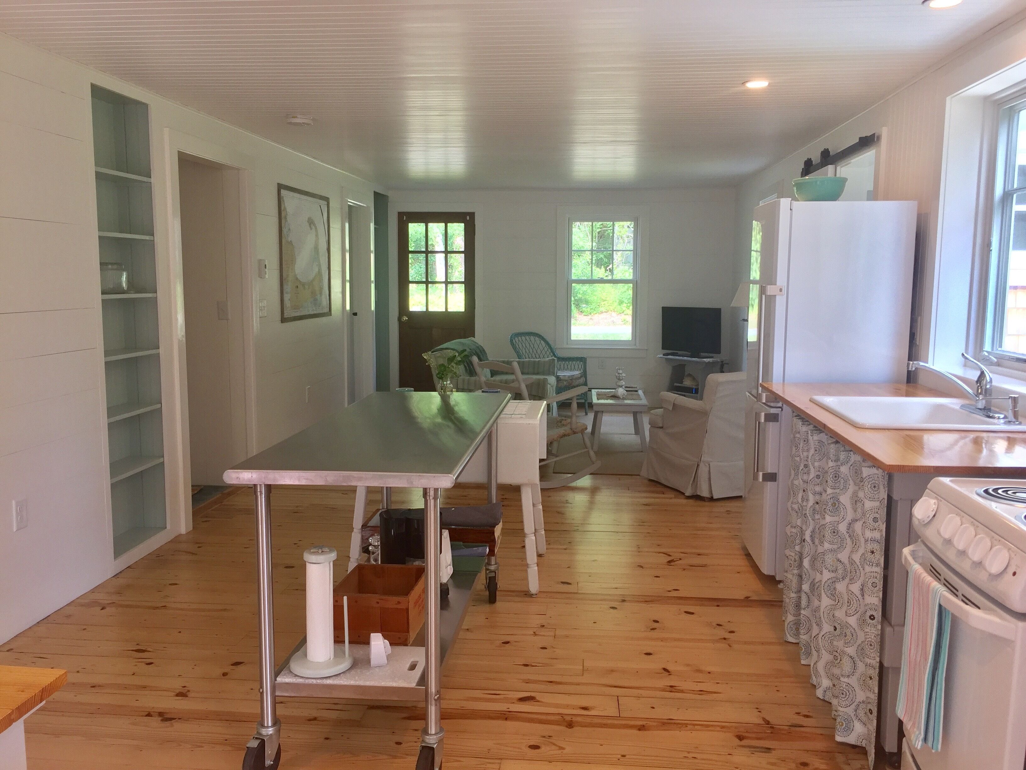 Charming Restored Cottage near Nauset Beach, The Summer House