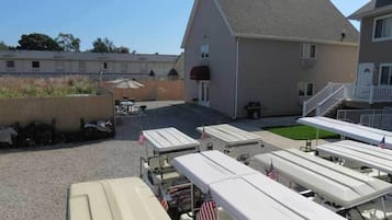 The Island Suites | Free WiFi, bed sheets