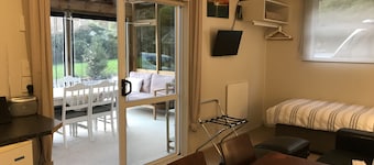 Angie's Rural Retreat