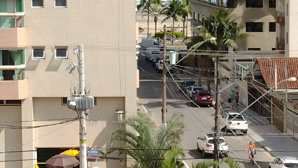 Balcony - Wi-fi, 2 bedrooms (one en-suite) and 2 bathrooms near the sea. (Praia Grande)