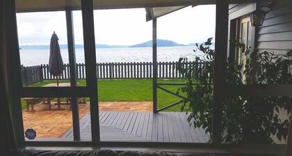 Gelassenheit am Ufer des Sees