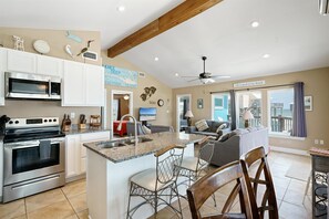 Fridge, microwave, oven, stovetop - Gulf of Mexico Beach Cottage - Direct Gulf views from nearly every room! - Knee (Dauphin Island)