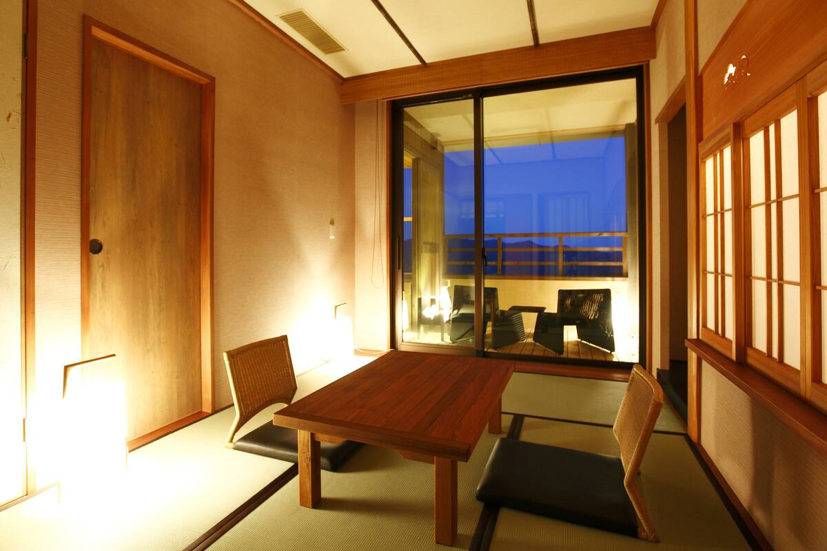 Coffres-forts dans les chambres, Wi-Fi gratuit
