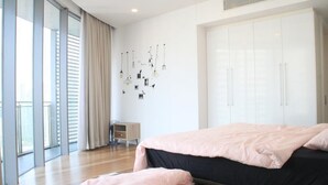 Apartment, 2 Bedrooms | 2 bedrooms, desk, blackout drapes, iron/ironing board