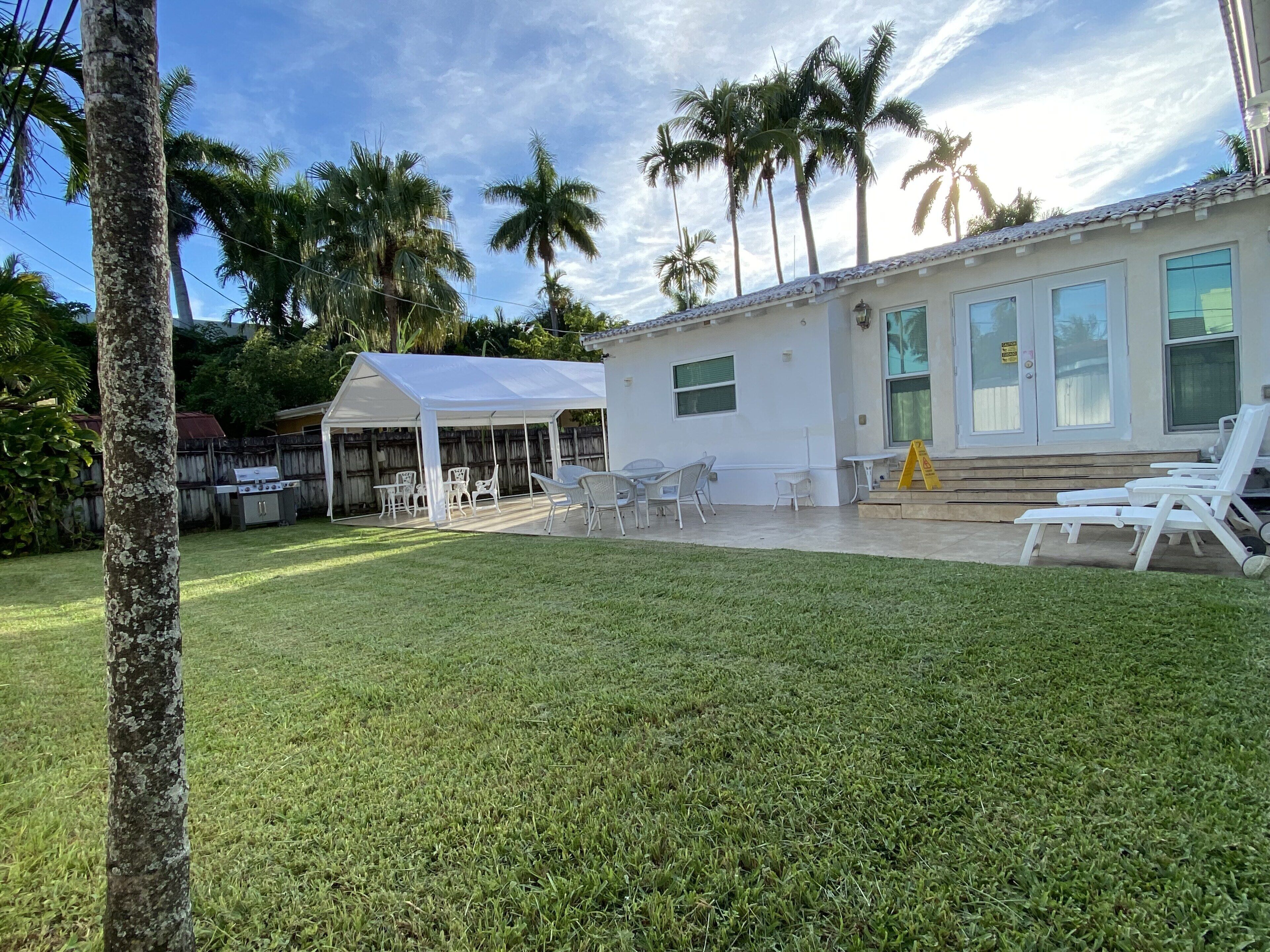 3Bd. & 2Bth. Private Island Security Gated Villa Miami Beach