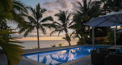 All inclusive Beachfront Villa in Fiji!
