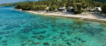 All inclusive Beachfront Villa in Fiji!