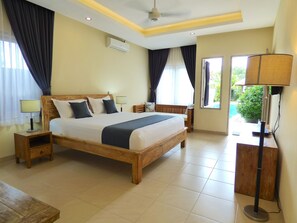 Villa familiar | 4 dormitorios, cortinas opacas, sistema de insonorización y wifi gratis