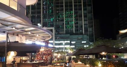 Uptown BGC near St. Luke's