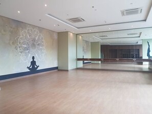 Property amenity - Uptown BGC near St. Luke's (Taguig)
