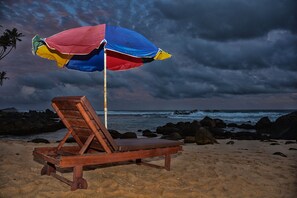 Beach - Royal Beach Villa (Dambulla)