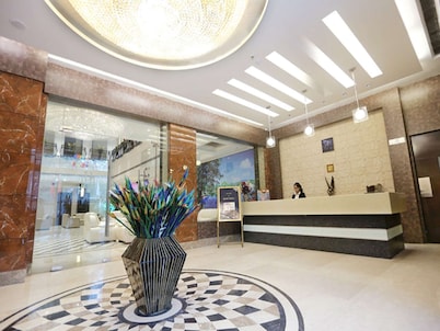 Venizia Sarovar Portico Delhi