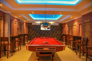 Sports bar
