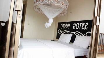 1 dormitorio, caja fuerte, escritorio