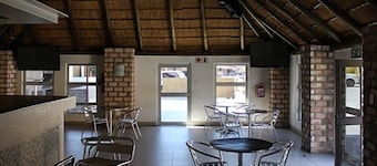 Ekamuti Town lodge
