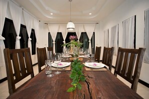 Dining - Escape Luxury Homestay (Chiang Mai)