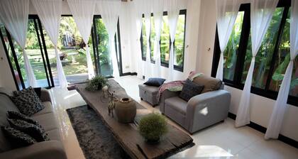 Escape Luxury Homestay