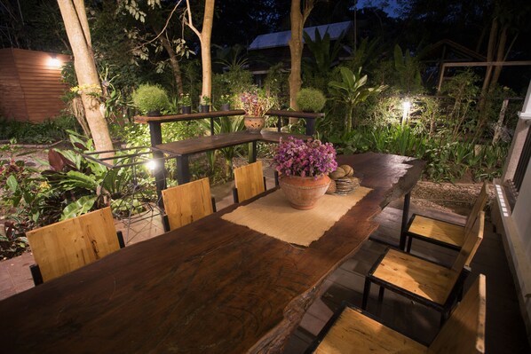 Terrace/patio - Escape Luxury Homestay (Chiang Mai)