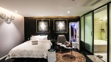 Luxury Premium Double Room | 1 bedroom, free WiFi