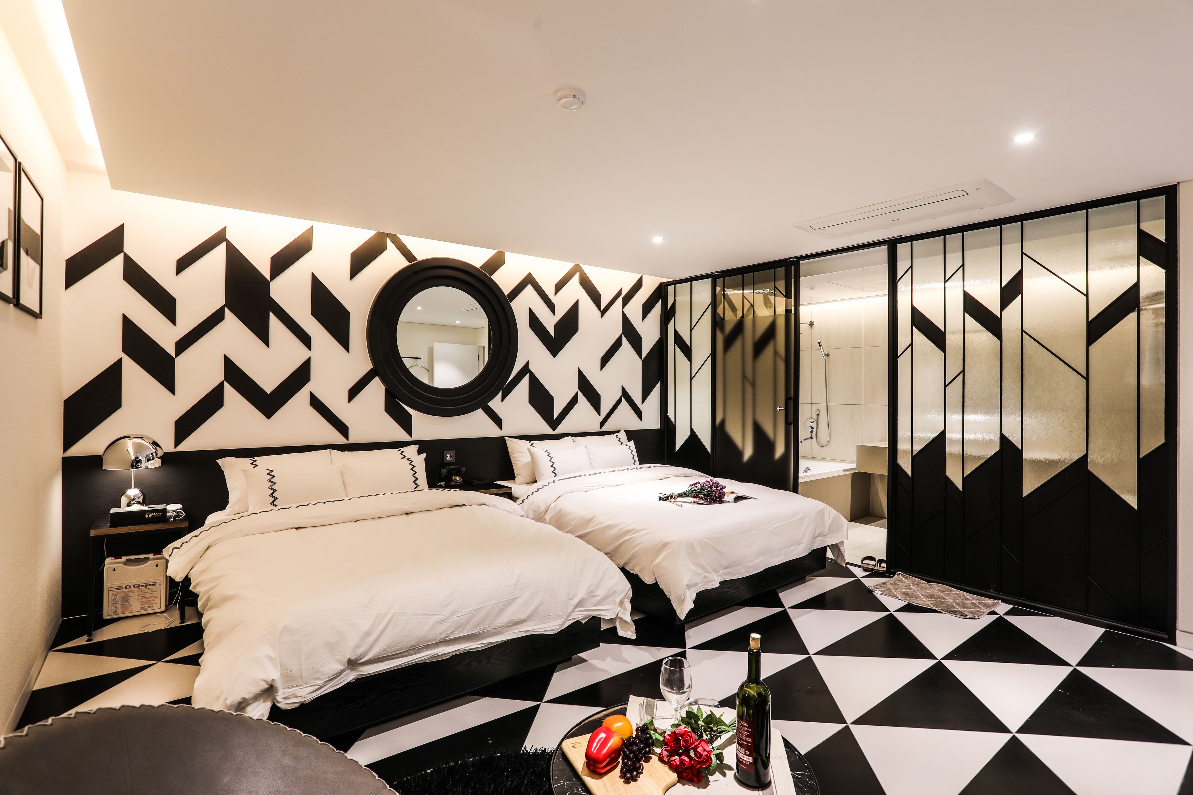 luxury premium twin room | free wifi