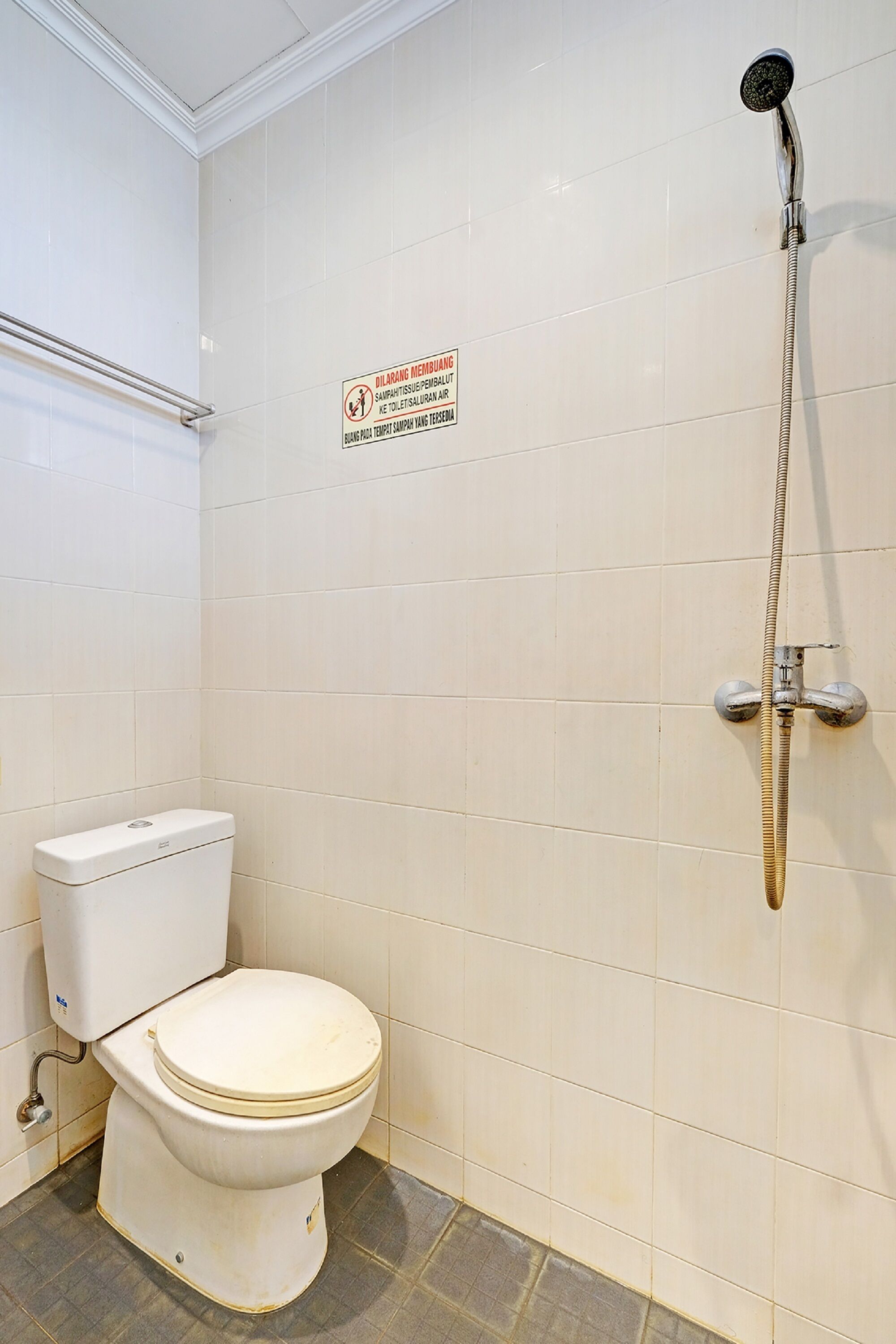 Foto - Super OYO 389 Sky Guesthouse