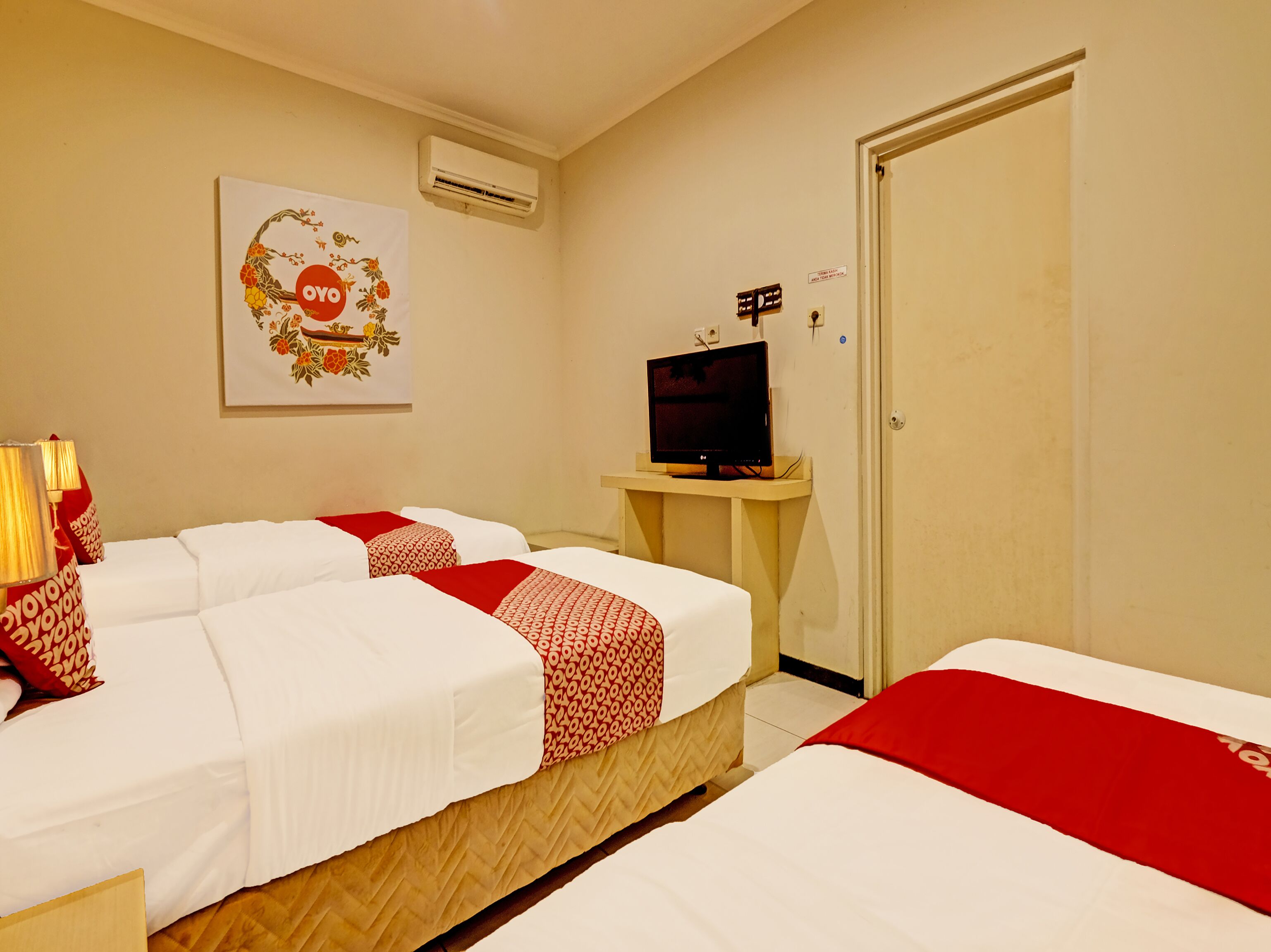 Foto - Super OYO 389 Sky Guesthouse