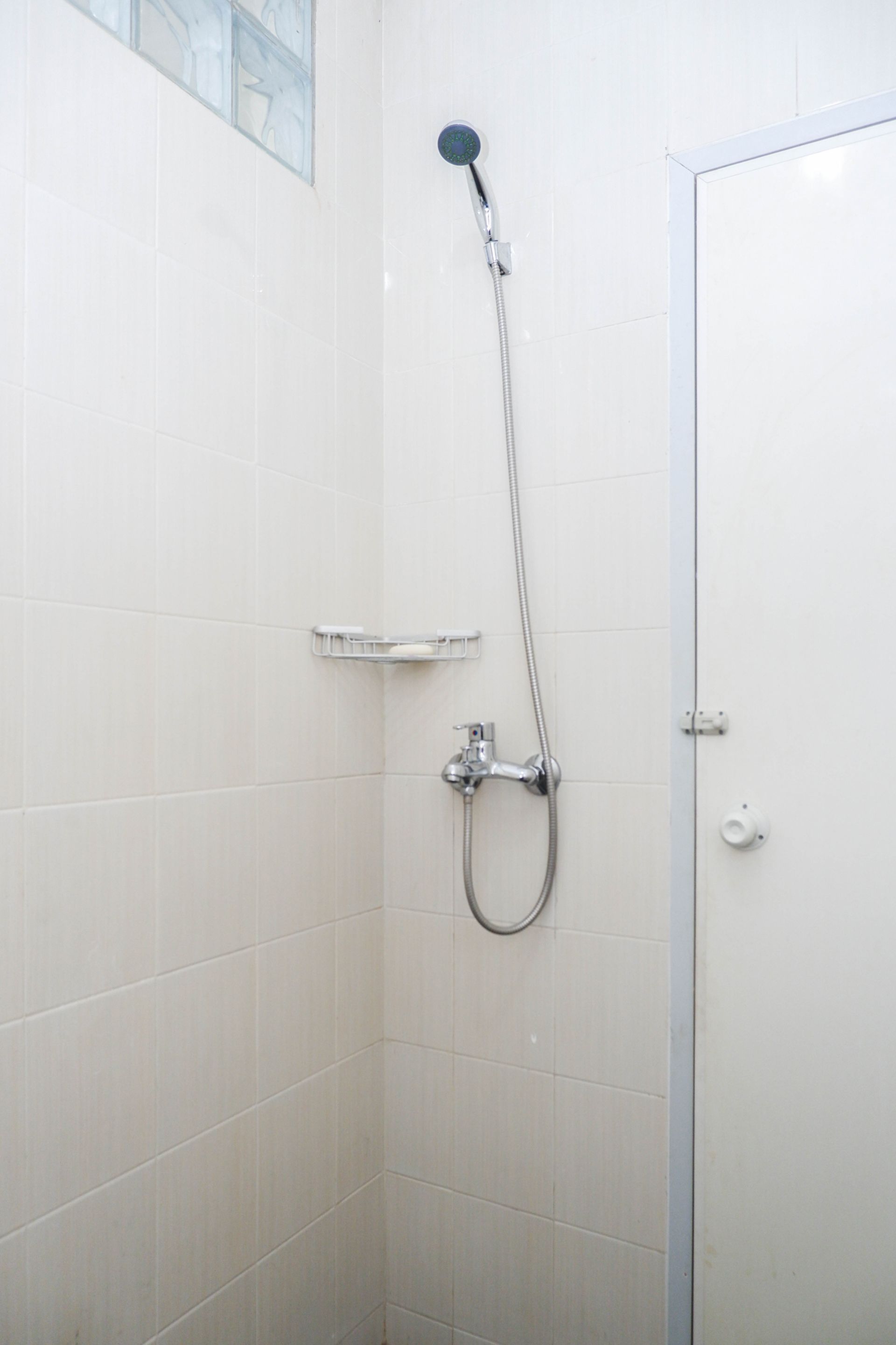 Foto - Super OYO 389 Sky Guesthouse