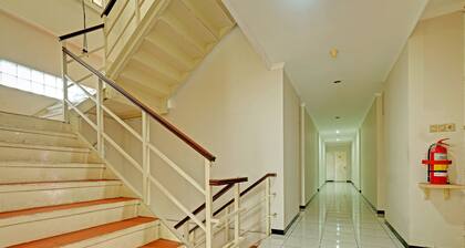 Super OYO 389 Sky Guesthouse