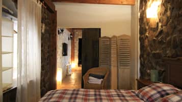 2 slaapkamers, een strijkplank/strijkijzer, wifi, beddengoed