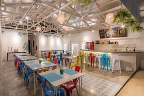 Restaurant - Glow Inn Siem Reap (Siem Reap)