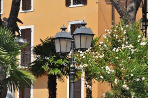 Exterior - Albergo Meuble' Olivi (Toscolano Maderno)
