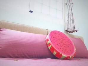 Desk, blackout curtains, rollaway beds, free WiFi