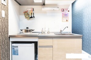 Premium bedding, free WiFi - Queen's House (Osaka)